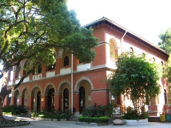 英华中学美志楼-1.jpg